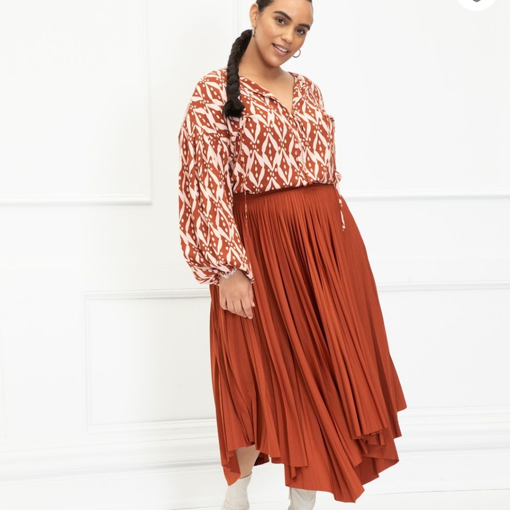 NWT Eloquii Elements pleated skirt, rust, 22/24, midi length.